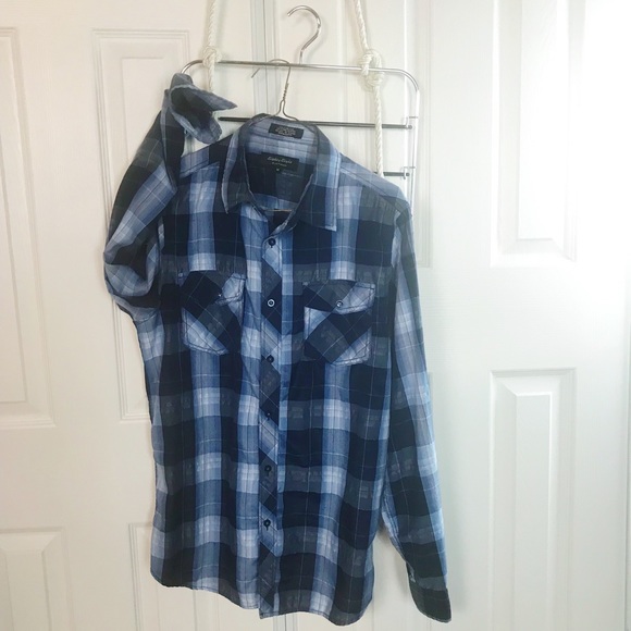 Eighty Eight Platinum- button up shirt- medium - Picture 5 of 5